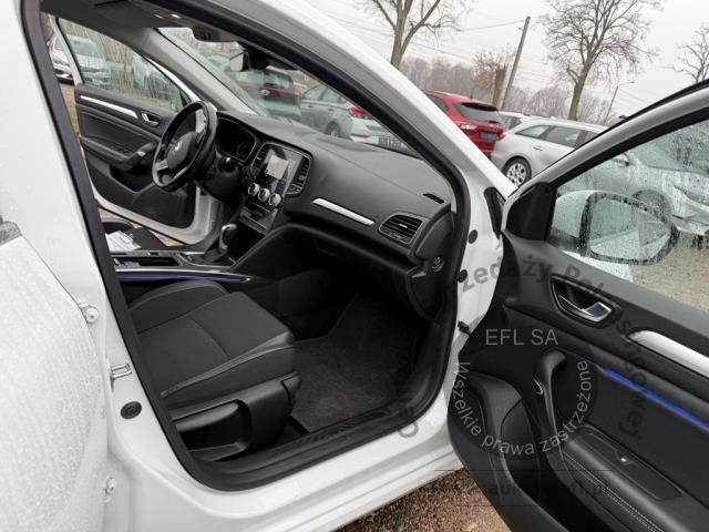 7 - Renault  Megane 1.5 Blue dCi Intens EDC 2021r. DW7PW81 Pojazd znajduje się w firmie MDM AUTO sp. z o.o. ul. Zawodników 1, 80-729 Gdańsk