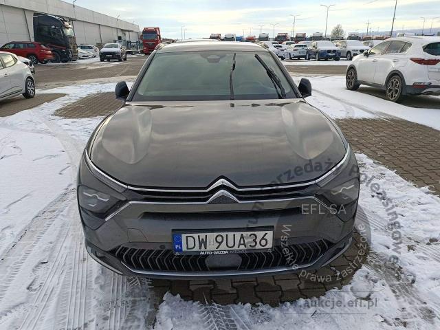 2 - Citroen C5 X 1.6 PureTech Shine EAT8 2022r. DW9UA36 Pojazd znajduje się w firmie AACAR sp. z o.o. Jawornik 90, 32-400 Myślenice