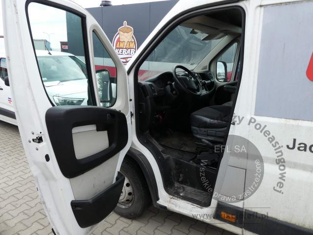 13 - CITROEN JUMPER 2.0 163KM FURGON 2018r.