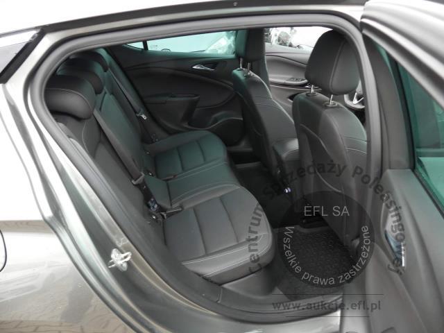 9 - OPEL ASTRA 1.6 TURBO 200KM 2019r.