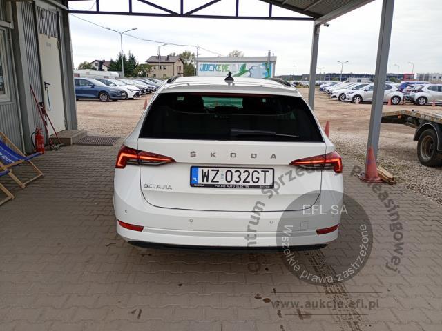 5 - Skoda Octavia 2.0 TDI Ambition DSG 2023r. WZ032GT Pojazd znajduje się w firmie ARCTOS GROUP sp. z o.o. Al. Krakowska 7, 02-183 Warszawa