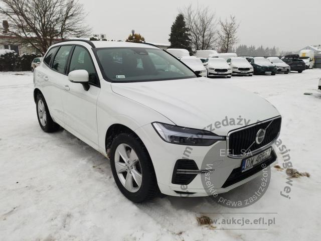 5 - Volvo XC 60 B4 B Momentum aut Kombi 2021r. DW4RE52 Pojazd znajduje się w firmie ARCTOS GROUP sp. z o.o. Al. Krakowska 7, 02-183 Warszawa