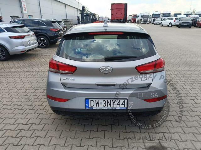 4 - Hyundai i30 1.5 DPI Classic + 2021r. DW3NY44  Magnice