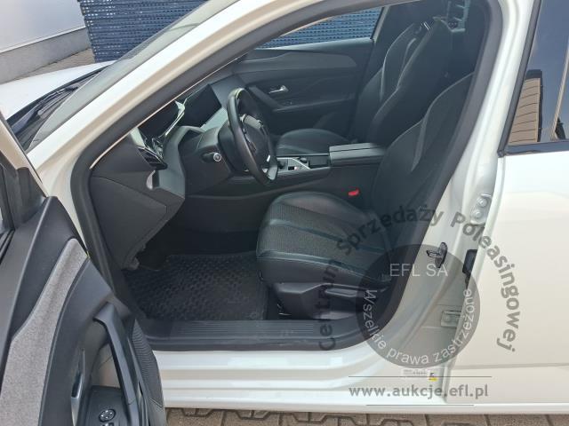 6 - Peugeot 308 1.5 BlueHDi Allure 2022r. DW6SG49 Pojazd znajduje się w firmie MDM AUTO sp. z o.o. ul. Morska 78A, 81-225 Gdynia