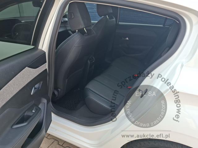 7 - Peugeot 308 1.5 BlueHDi Allure 2022r. DW6SG49 Pojazd znajduje się w firmie MDM AUTO sp. z o.o. ul. Morska 78A, 81-225 Gdynia