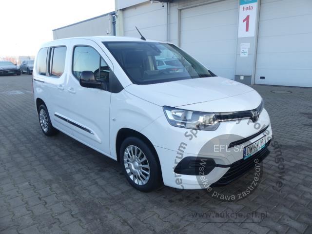 5 - Toyota Proace City Verso 1.5 D-4D 2023r. DW9WJ91 Magnice