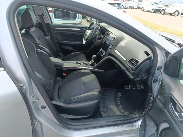 10 - Renault Megane 1.3 TCe Intens EDC 2022r. DW7UY38 Magnice