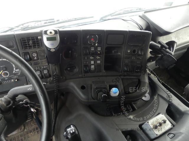 10 - SCANIA P114 GB8X4x4NA 380 2005r.
