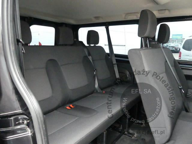 10 - RENAULT TRAFIC BLUE DCI 150 EDC 2024r.
