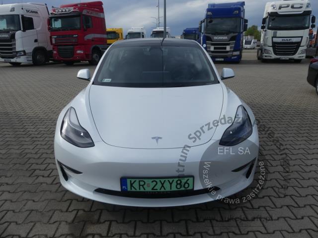 2 - TESLA MODEL 3 2021r.