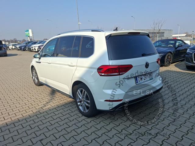 3 - Volkswagen Touran 1.5 TSI EVO Highline 2022r. DW2RY38 Magnice