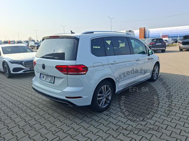 7 - Volkswagen Touran 1.5 TSI EVO Highline 2022r. DW2RY38 Magnice