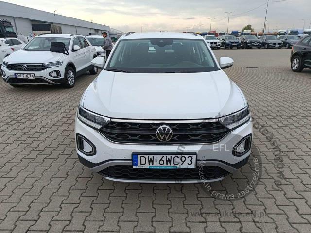 2 - Volkswagen T-ROC 1.5 TSI Life Hatchback 2023r. DW6WC93 UWAGA!! Pojazd znajduje się w firmie Arctos Sp. z o.o. Warszawa, Al. Krakowska 7, 02-183 Warszawa