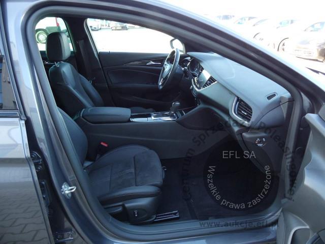 10 - Opel Insignia 2.0 CDTI Business 2022r. DW9UG94 Magnice