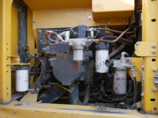 13 - KOPARKA GĄSIENICOWA KOMATSU PC 210 - LC11 2019r.