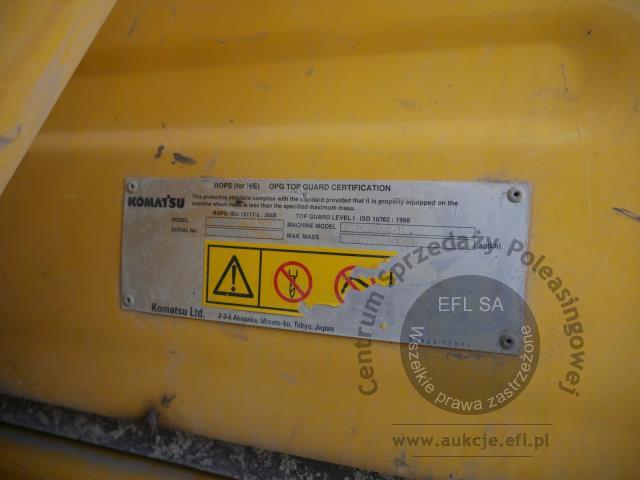28 - KOPARKA GĄSIENICOWA KOMATSU PC 210 - LC11 2019r.