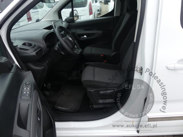 7 - Toyota Proace City Verso 1.5 D-4D 2023r. DW8WK74 Magnice