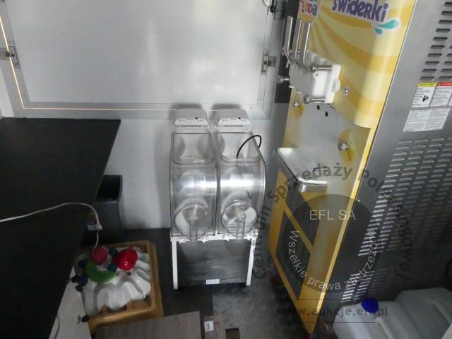 12 - Przyczepa gastronomiczna &quot;LODY GOFRY&quot; NIEWIADÓW B3500 2022r.