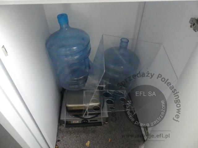 8 - Przyczepa gastronomiczna &quot;LODY GOFRY&quot; NIEWIADÓW B3500 2022r.