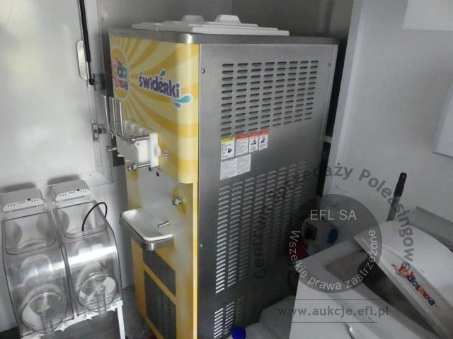 10 - Przyczepa gastronomiczna &quot;LODY GOFRY&quot; NIEWIADÓW B3500 2022r.