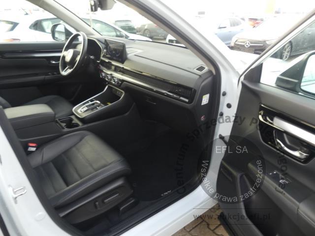 13 - HONDA CR-V 2.0 ADVANCE 4WD E-CVT 2023r.