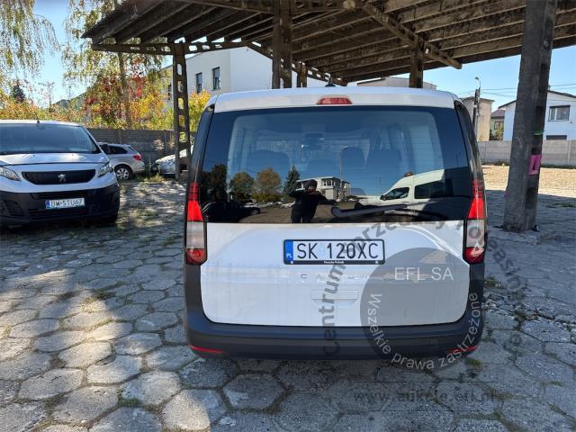 3 - Volkswagen Caddy osobowy Caddy 2.0 TDI 2022r. SK120XC  Magnice
