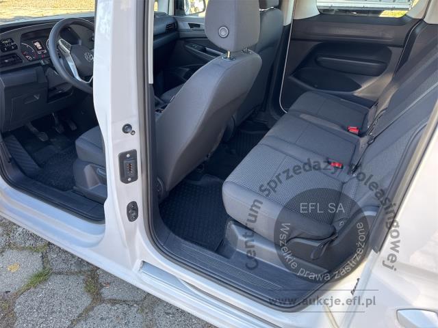 10 - Volkswagen Caddy osobowy Caddy 2.0 TDI 2022r. SK120XC  Magnice
