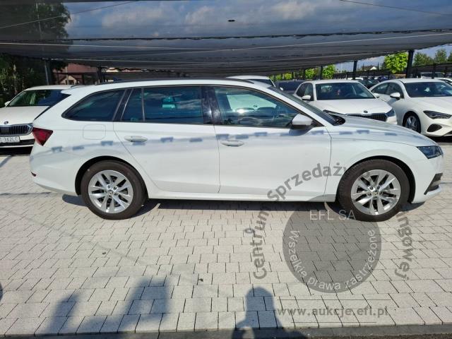 2 - SKODA Octavia 2.0 TDI Ambition DSG 2023r. SK545XP Pojazd znajduje się w firmie AACAR sp. z o.o. Kasztanowa 5, 32-400 Jawornik