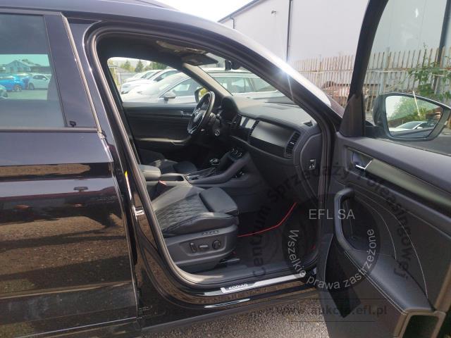 5 - Skoda Kodiaq 2.0 TDI 4x4 Sportline 2022r. WND9005A Pojazd znajduje się w firmie ARCTOS GROUP sp. z o.o. Al. Krakowska 7, 02-183 Warszawa