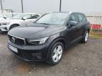 Volvo  XC40 B3 Core aut 2022r. WND1973C Pojazd znajduje się w firmie ARCTOS GROUP sp. z o.o. Al. Krakowska 7, 02-183 Warszawa