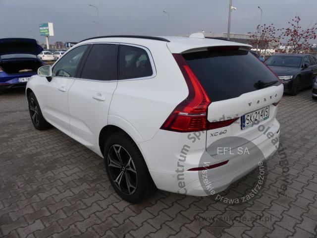 3 - Volvo XC60 B4 D AWD Momentum Pro aut 2021r. SK214VS Magnice