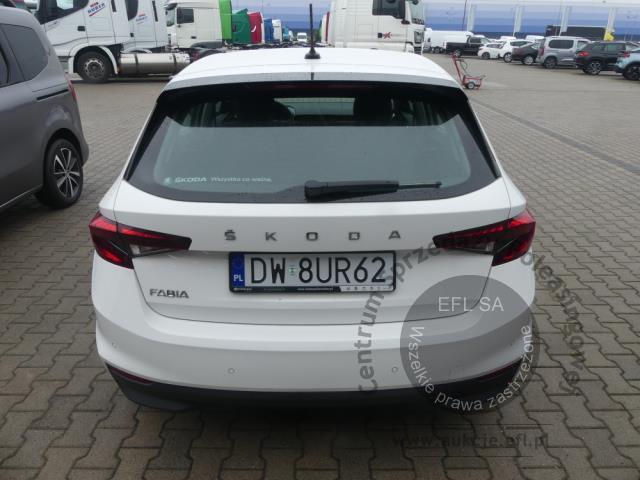 5 - Skoda Fabia 1.0 Active Hatchback 2022r. DW8UR62 UWAGA!! Pojazd znajduje się w lokalizacji: GDAŃSK Ul. Zawodników 1 80-729 Gdańsk