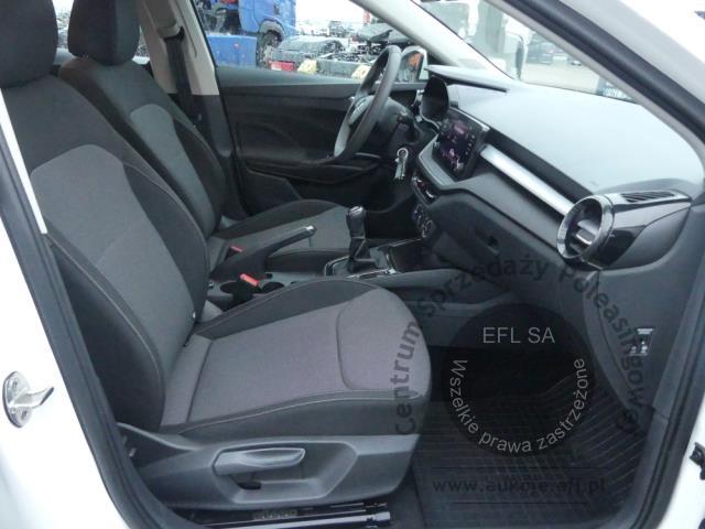 12 - Skoda Fabia 1.0 Ambition Hatchback 2023r. DW2VW03 Magnice