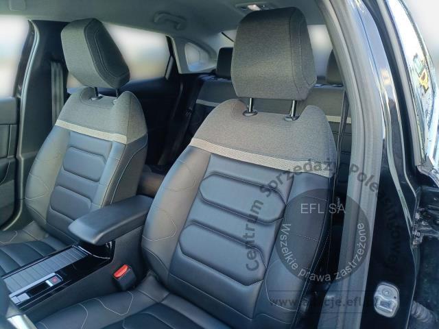 15 - CITROEN C4 X 1.2 PT 130 EAT8 SHINE 2023r.