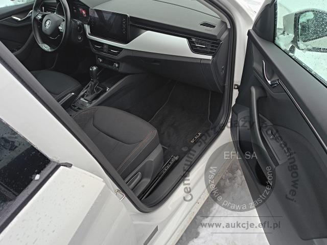 9 - Skoda Scala 1.6 TDI SCR Ambition DSG 2020r. DW9LA39 USZKODZONY Pojazd znajduje się w firmie ARCTOS GROUP sp. z o.o. Al. Krakowska 7, 02-183 Warszawa