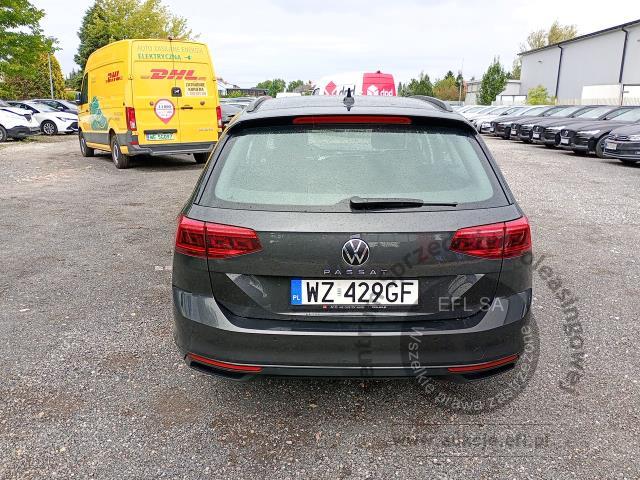 4 - Volkswagen Passat 2.0 TDI Business DSG 2023r. WZ429GF Pojazd znajduje się w firmie ARCTOS GROUP sp. z o.o. Al. Krakowska 7, 02-183 Warszawa