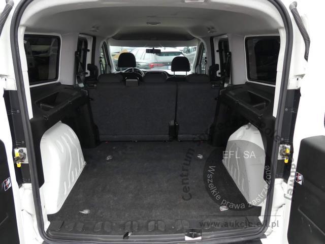 11 - FIAT DOBLO MAXI 1.6 MULTIJET 105KM 2022r.
