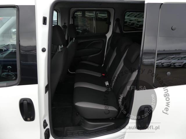 9 - FIAT DOBLO MAXI 1.6 MULTIJET 105KM 2022r.