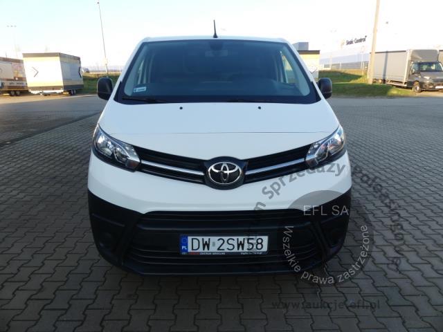 6 - Toyota Proace 2.0 D-4D Long 3,1t 2022r. DW2SW58 Magnice