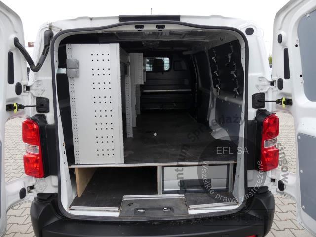 11 - Toyota Proace 2.0 D-4D Long 3,1t 2022r. DW4TC10 Magnice