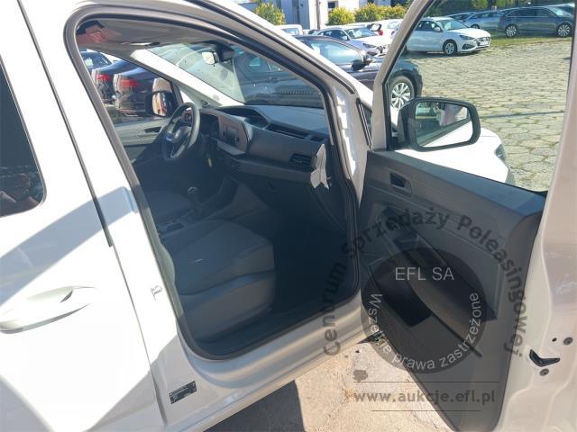 9 - Volkswagen Caddy 2.0 TDI 2022r. SK122XC Magnice