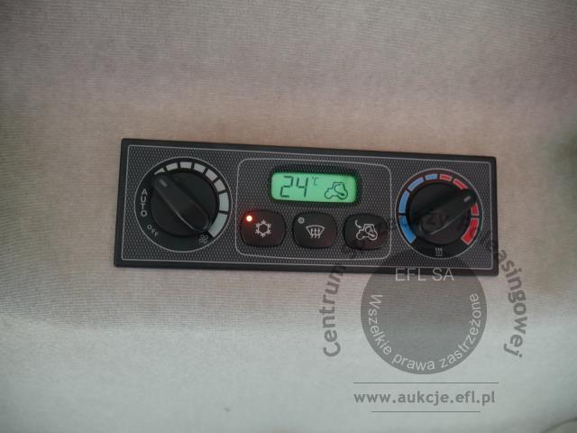 19 - Ciągnik rolniczy Massey Ferguson MF 7726S   2019r.