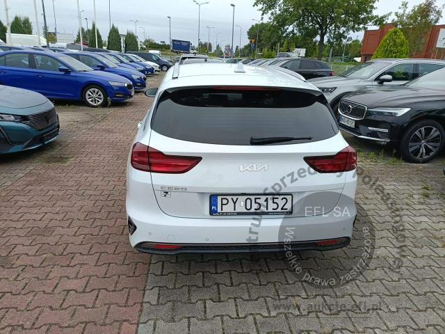 3 - Kia Ceed 1.5 T-GDI M Kombi 2022r. PY05152 UWAGA!! Pojazd znajduje się w firmie AUTO MOTO CENTRUM sp. z o.o. ul. Ostrowska 328 (przy Trasie Katowickiej) 61-312 Poznań