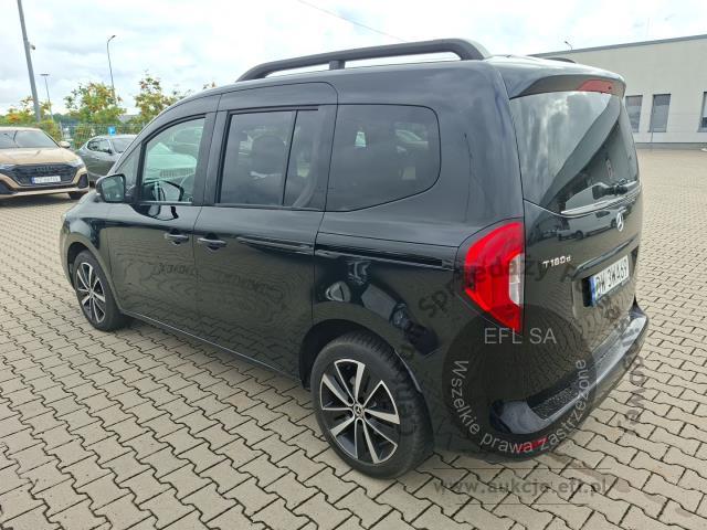 2 - MERCEDES-BENZ T180 D PROGRESSIVE 2023r. DW3WA69 Magnice