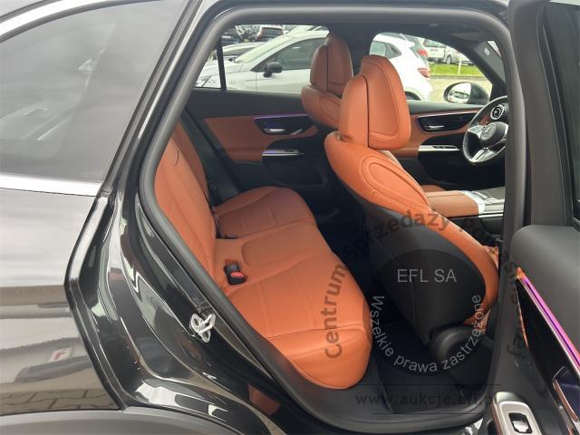 8 - MERCEDES BENZ GLC 300 DE 4-MATIC AVANTGARDE plug-in 2024r. DX29156 Magnice