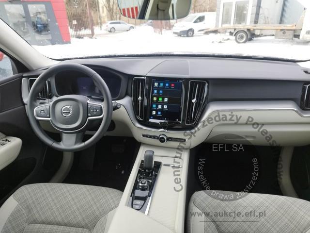 11 - Volvo XC 60 B4 B Core aut Kombi 2022r. WZ255FU Pojazd znajduje się w firmie ARCTOS GROUP sp. z o.o. Al. Krakowska 7, 02-183 Warszawa