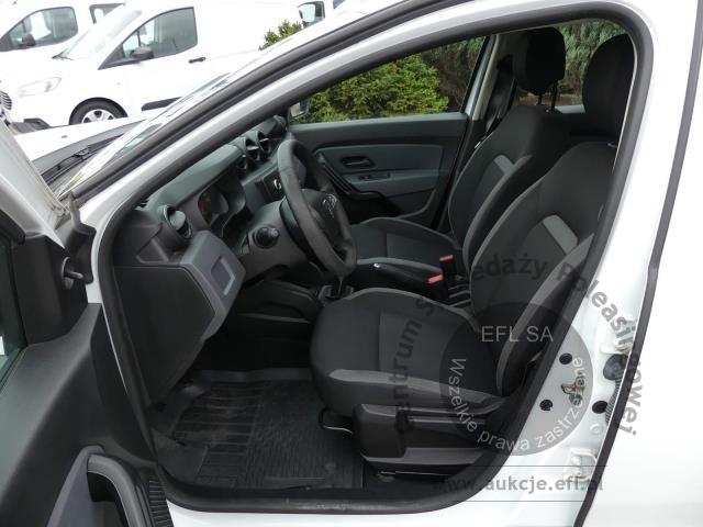 6 - Dacia Duster 1.5 Blue dCi Essential 2021r. DW3LV42 UWAGA!! Pojazd znajduje się w firmie AUTO MOTO CENTRUM sp. z o.o. ul. Ostrowska 328 (przy Trasie Katowickiej) 61-312 Poznań