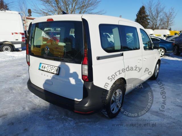 4 - Volkswagen Caddy V 2.0 TDI Kombi 2021r. WW039SM Pojazd znajduje się w firmie ARCTOS GROUP sp. z o.o. Al. Krakowska 7, 02-183 Warszawa