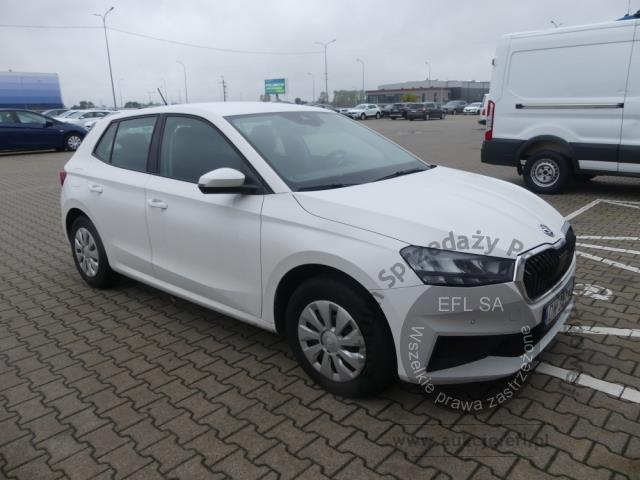3 - Skoda Fabia 1.0 Ambition Hatchback 2023r. DW3VY46 Magnice