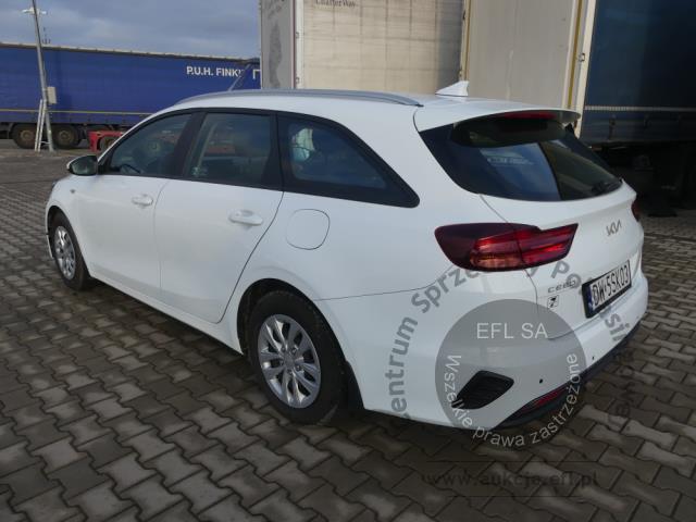 4 - Kia Ceed 1.0 T-GDI S Kombi 2022r. DW5SK03 Magnice
